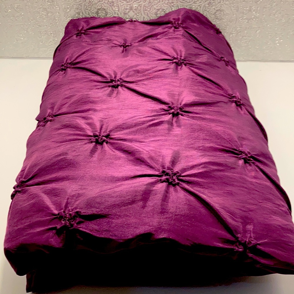 Purple tufted taffeta comforter for 18” dolls